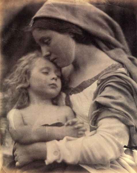 Julia Margaret Cameron. Madonna with Children. 1864