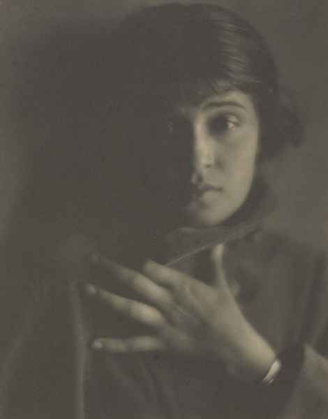Edward Weston. Portrait of Tina Modotti