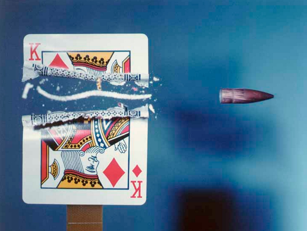 Harold-Edgerton-Cutting-the-Card-Quickly-1964.jpg