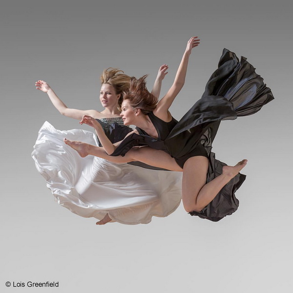 photo by Lois Greenfield